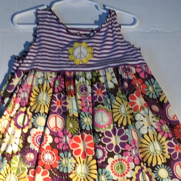 Girls Peace & Flowers Dress size 6X7 - Picture 2 of 2